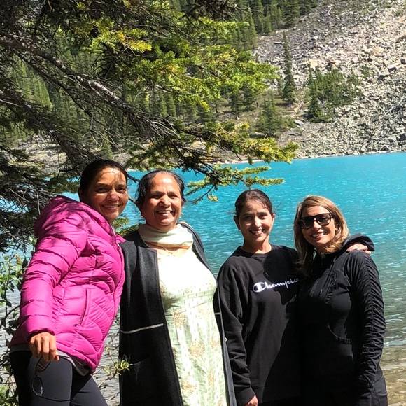 Meet your Posher, Jasvir gurdial - Picture 1 of 1